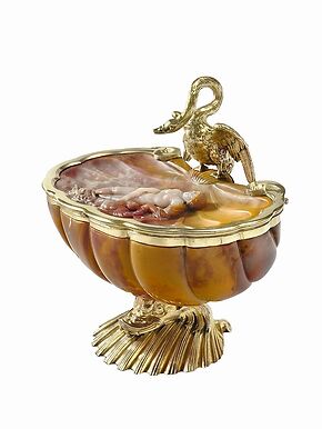 Coupe avec Vénus et l’amour