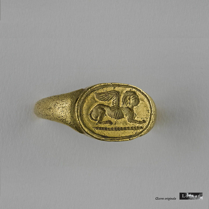 Signet ring with Sphinx