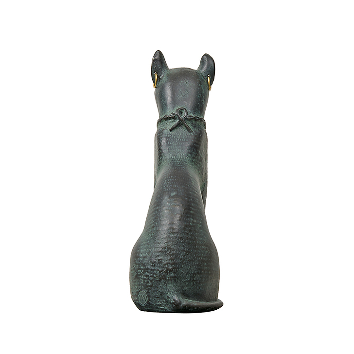 Bastet cat with earrings